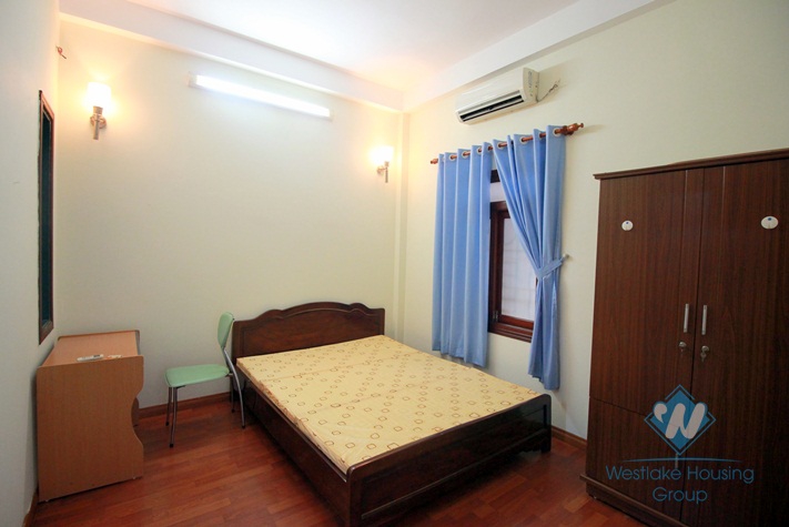 Good price house with 04 bedrooms for rent in Au Co St, Tay Ho, Hanoi